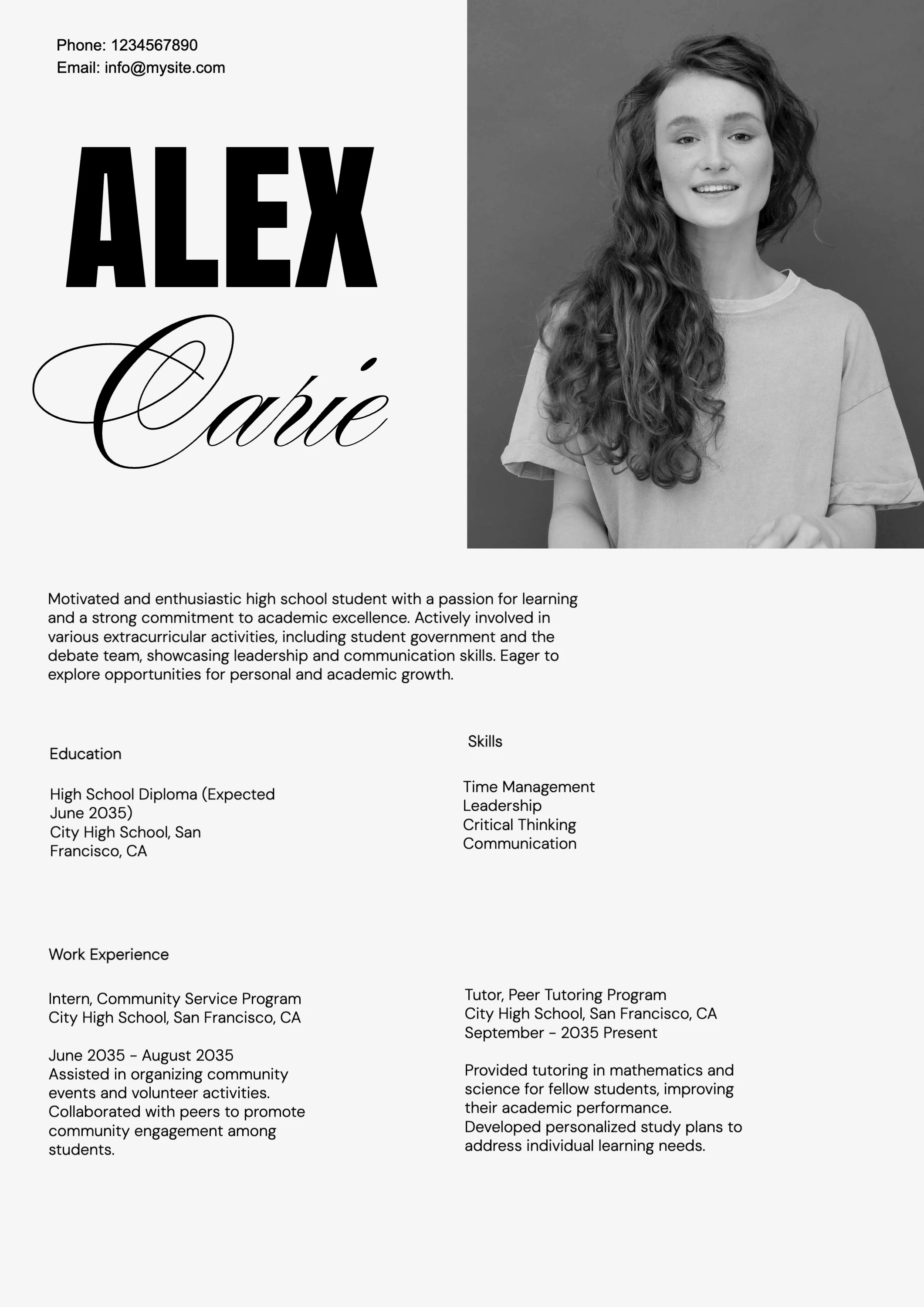 Minimalist Clean High School Resume